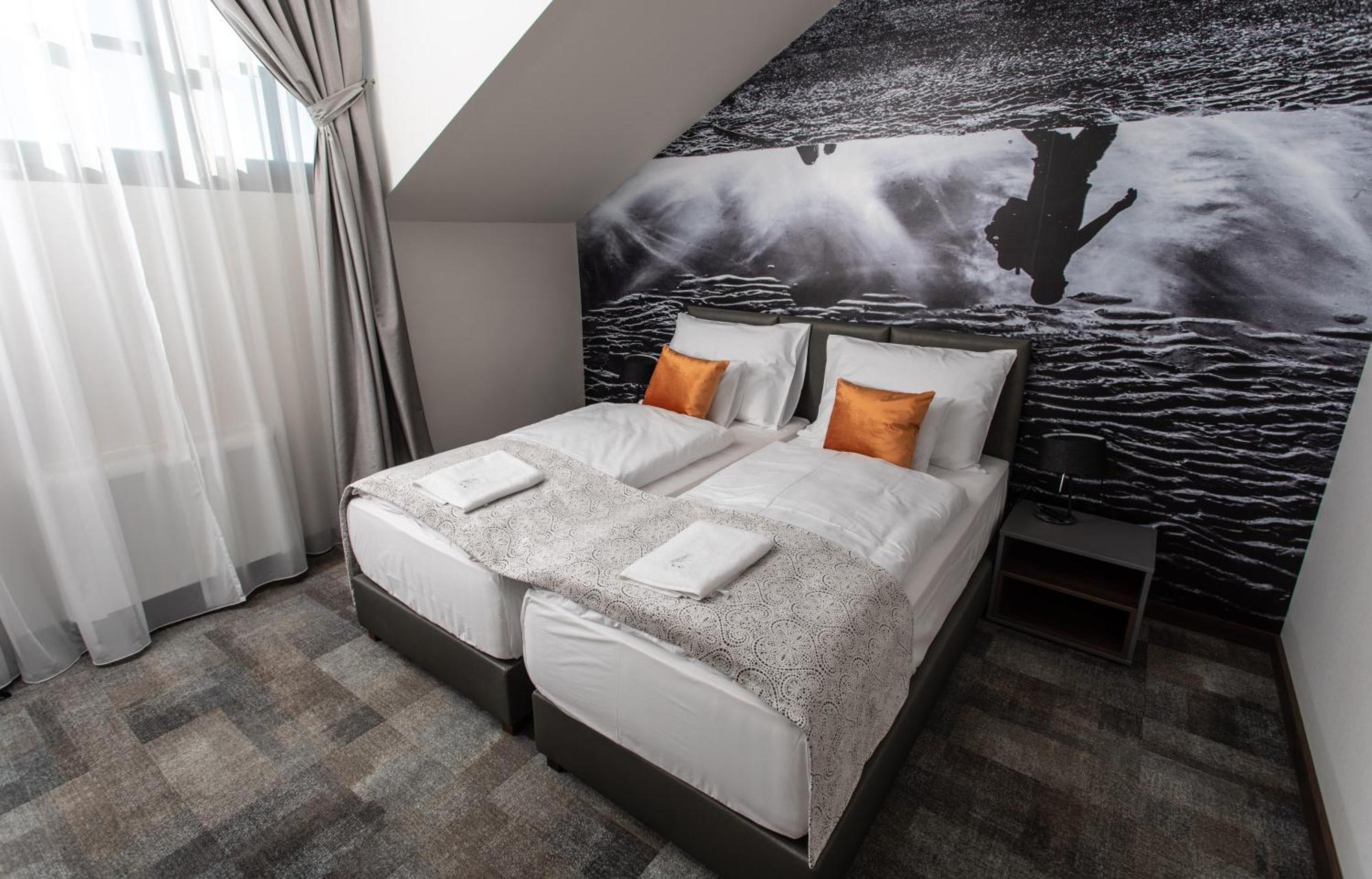 Artis Boutique Hotel Szombathely Dış mekan fotoğraf