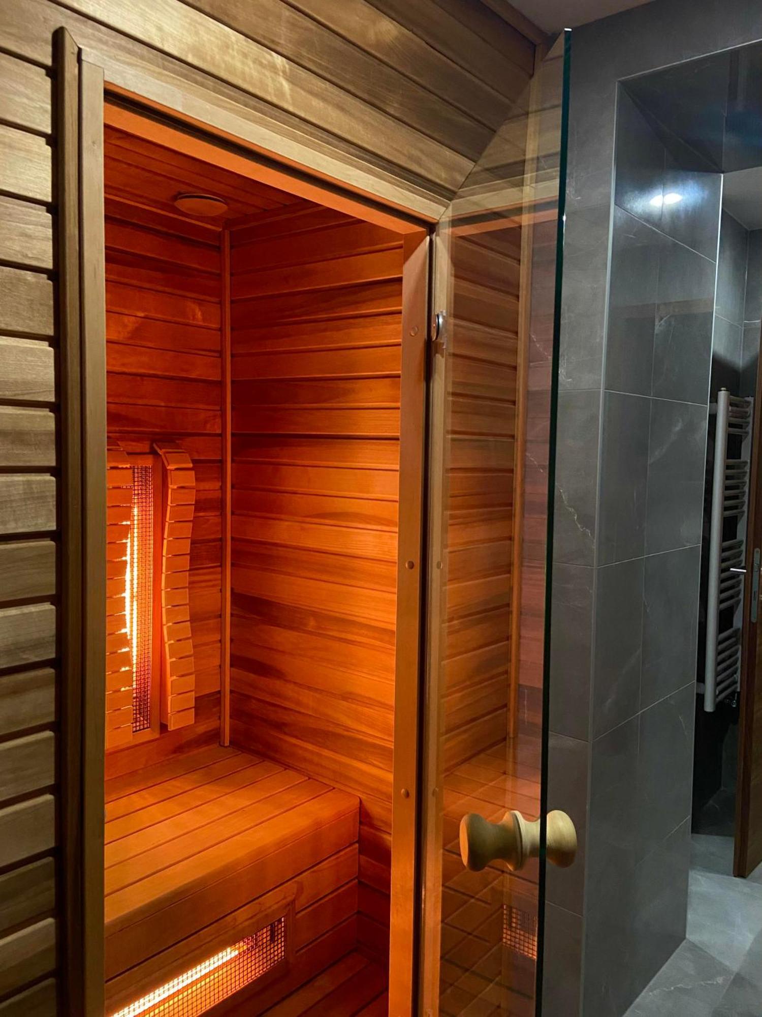 Artis Boutique Hotel Szombathely Dış mekan fotoğraf