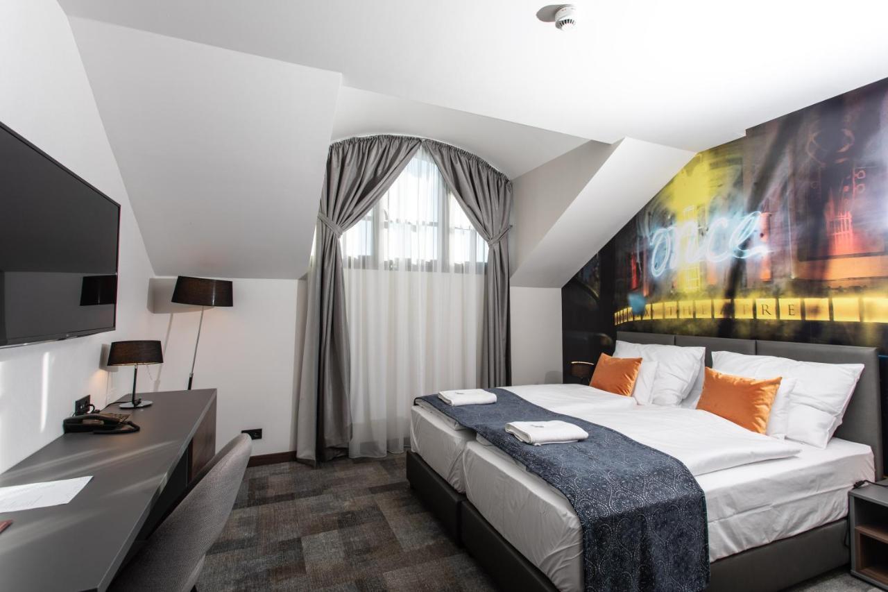 Artis Boutique Hotel Szombathely Dış mekan fotoğraf