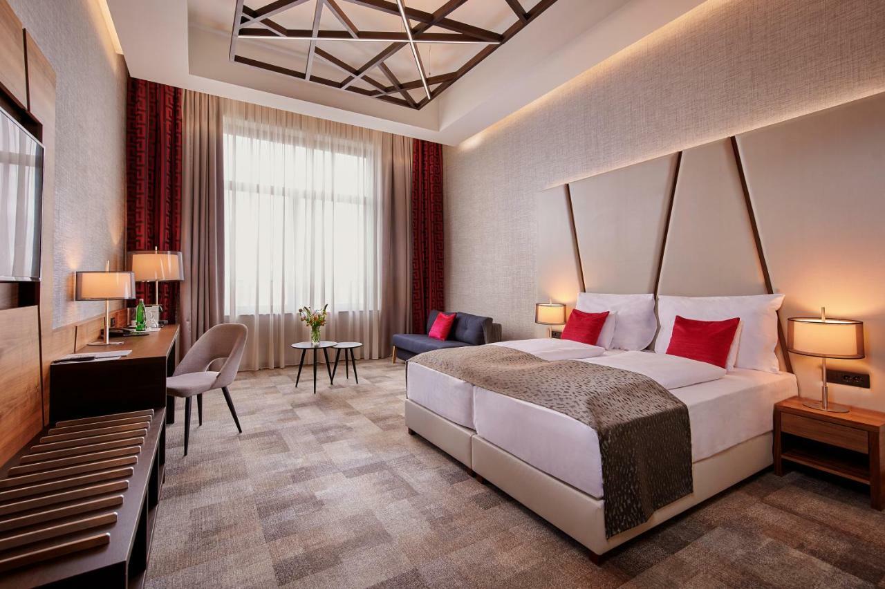 Artis Boutique Hotel Szombathely Dış mekan fotoğraf