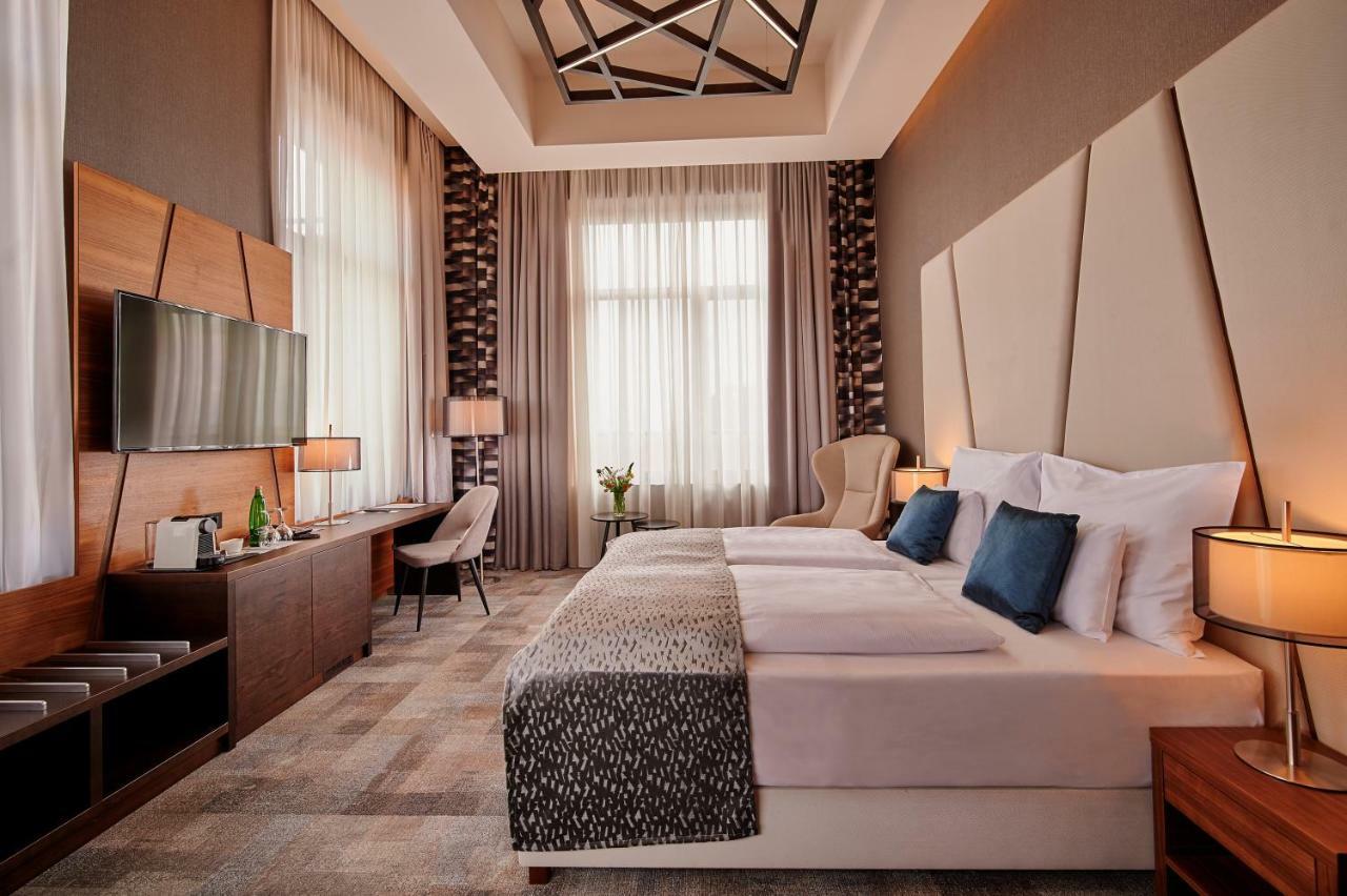 Artis Boutique Hotel Szombathely Dış mekan fotoğraf